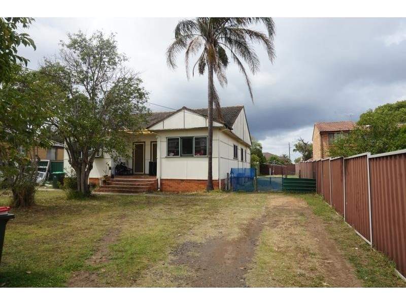 2/30 Reilly Street, Liverpool NSW 2170