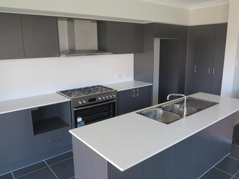 407 Mcfarlane Road, Edmondson Park NSW 2174