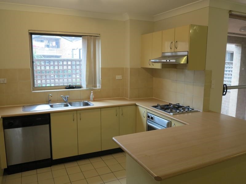 9/104-110 Terminus Street, Liverpool NSW 2170