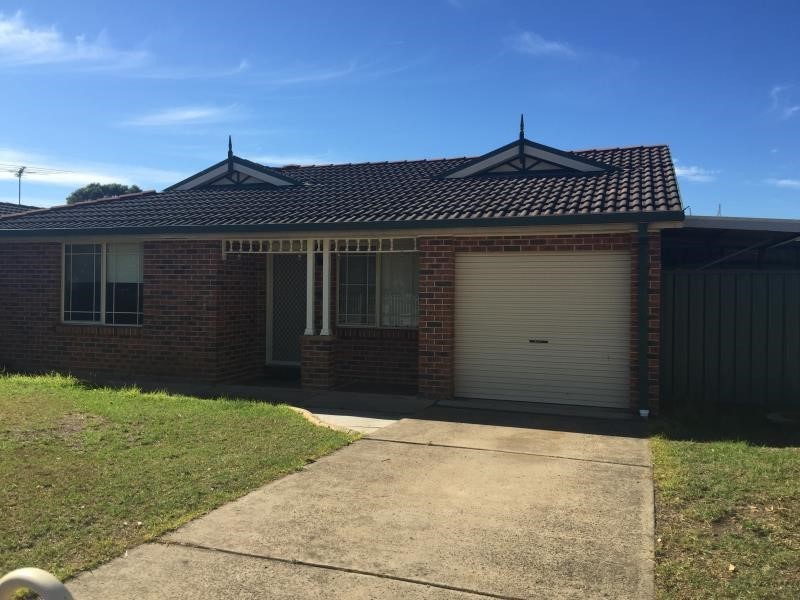1 Nimbin Avenue, Hoxton Park NSW 2171