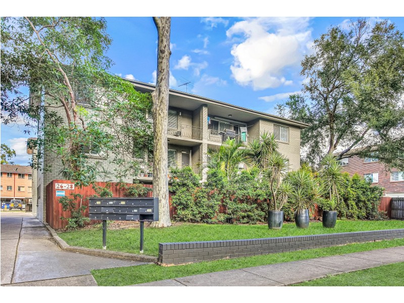 10/26-28 Oxford St, Merrylands NSW 2160