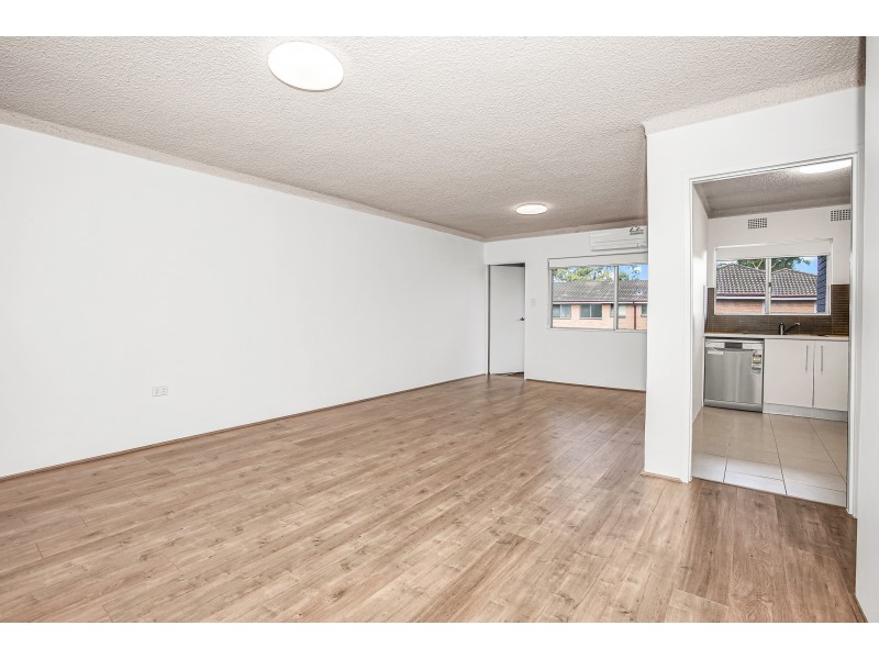 10/26-28 Oxford St, Merrylands NSW 2160