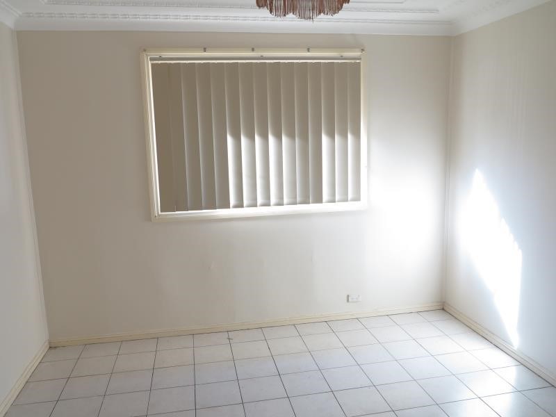 1/186 Elizabeth Drive, Ashcroft NSW 2168