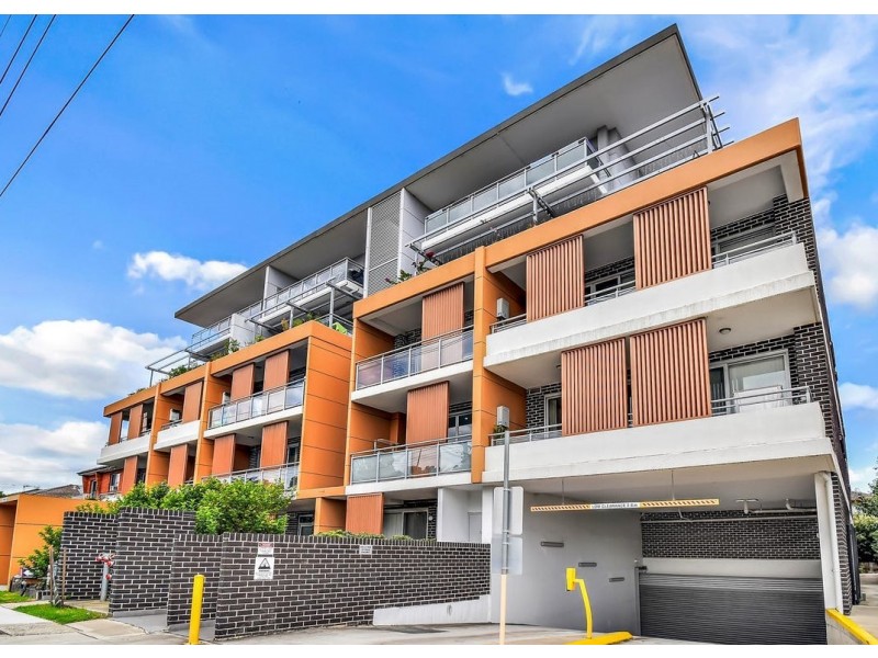 14/42 Hoxton Park Rd, Liverpool NSW 2170