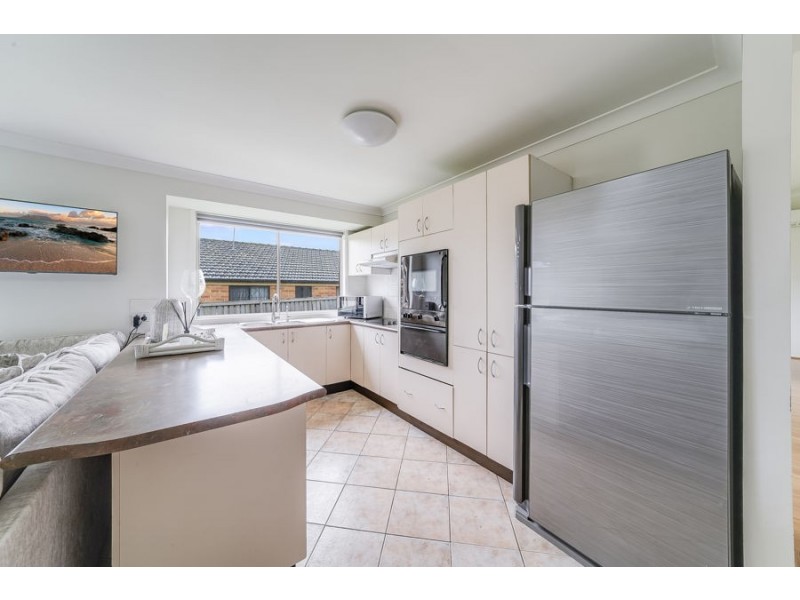 6 Gerroa Place, Prestons NSW 2170