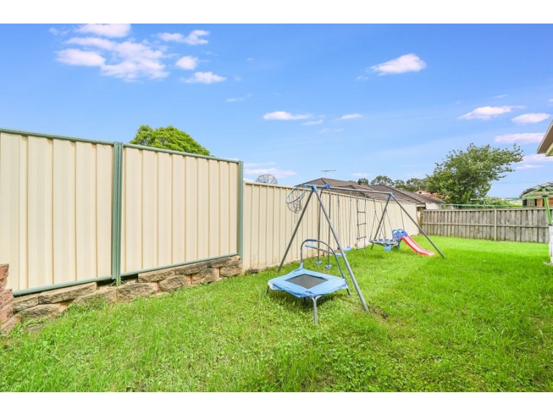 6 Gerroa Place, Prestons NSW 2170