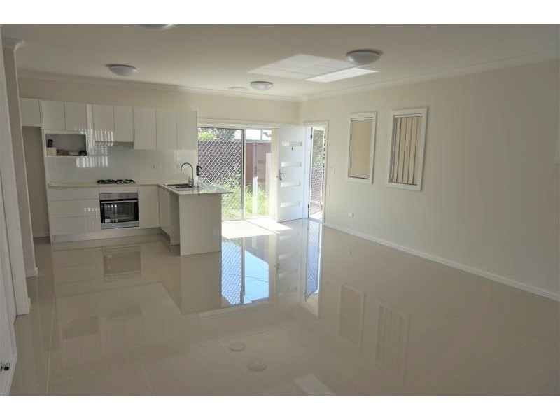 6/60-62 Passefield St, Liverpool NSW 2170