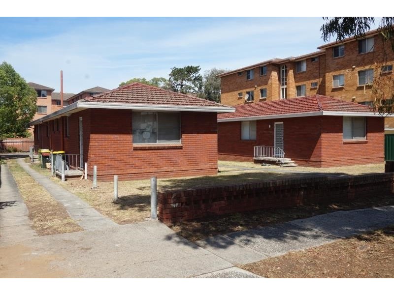 6/6 DRUMMOND STREET, Warwick Farm NSW 2170