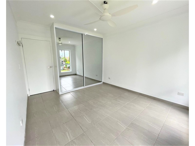 14a Moir St, Smithfield NSW 2164