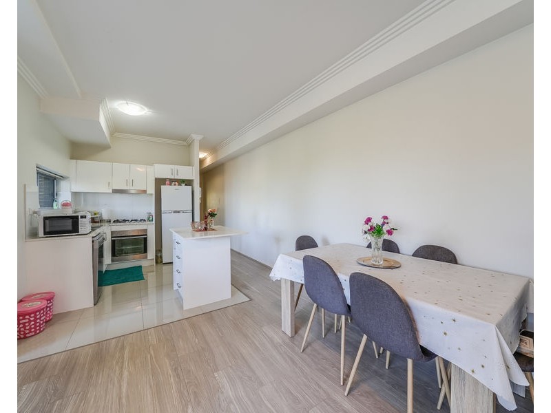 11/93-95 Campbell Street, Liverpool NSW 2170