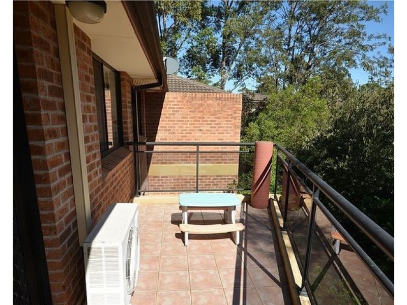 13/10 Todd St, Merrylands NSW 2160