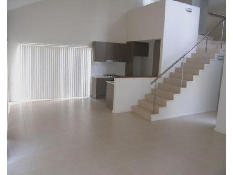 4/27e Gowlland Crescent, Callala Bay NSW 2540