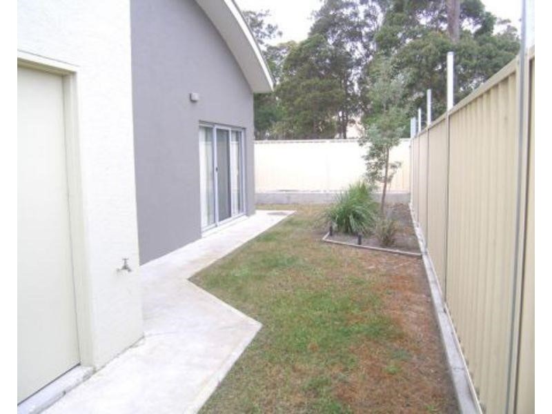 4/27e Gowlland Crescent, Callala Bay NSW 2540
