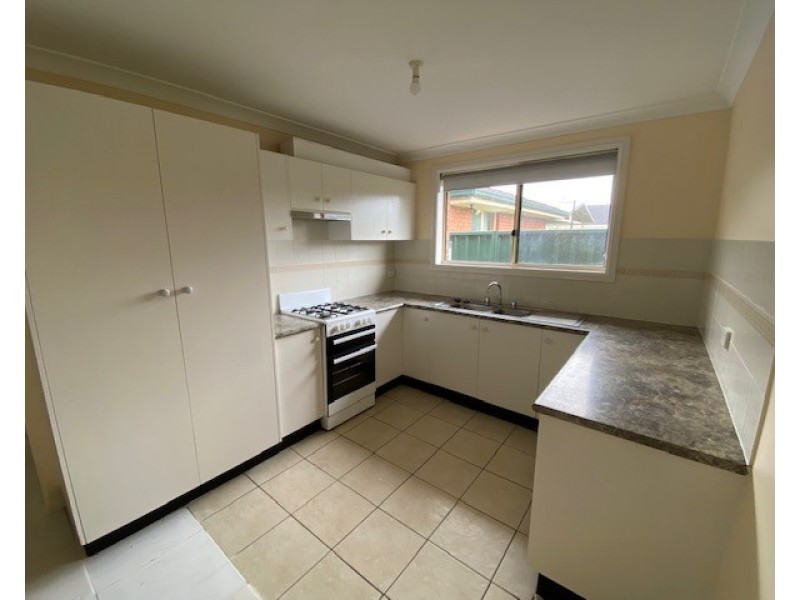 1 Nimbin Avenue, Hoxton Park NSW 2171