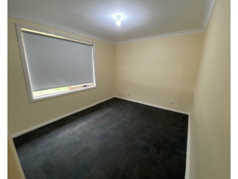 1 Nimbin Avenue, Hoxton Park NSW 2171