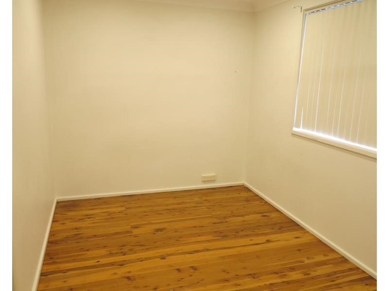 43 Elouera Cres, Woodbine NSW 2560