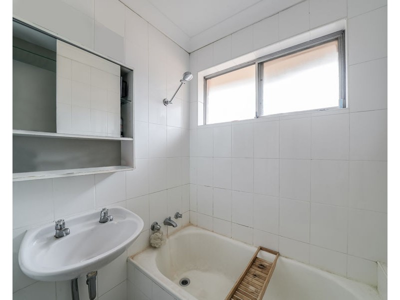 11/21 Lachlan Street, Warwick Farm NSW 2170