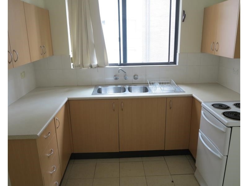 6/71-73 Castlereagh Street, Liverpool NSW 2170