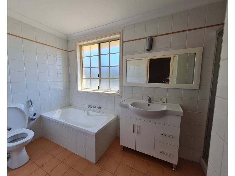 7/1 Lions Ave, Lurnea NSW 2170