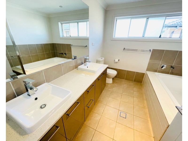 18 Milan St, Prestons NSW 2170