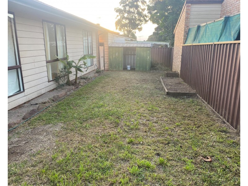 1/166 Oxford Rd, Ingleburn NSW 2565