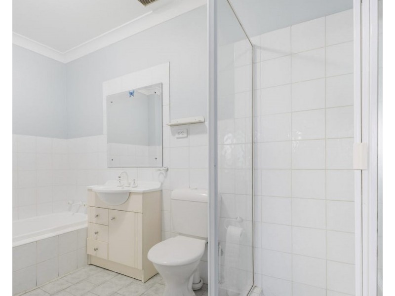 32/100 Terminus St, Liverpool NSW 2170