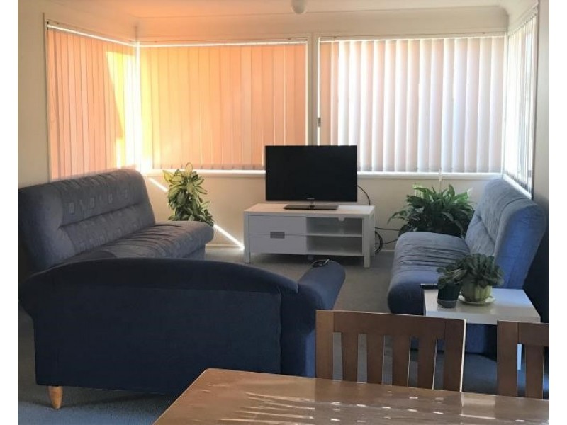 58 Rosewood Ave, Prestons NSW 2170