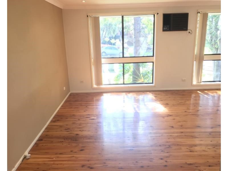 4 North Steyne Rd, Woodbine NSW 2560