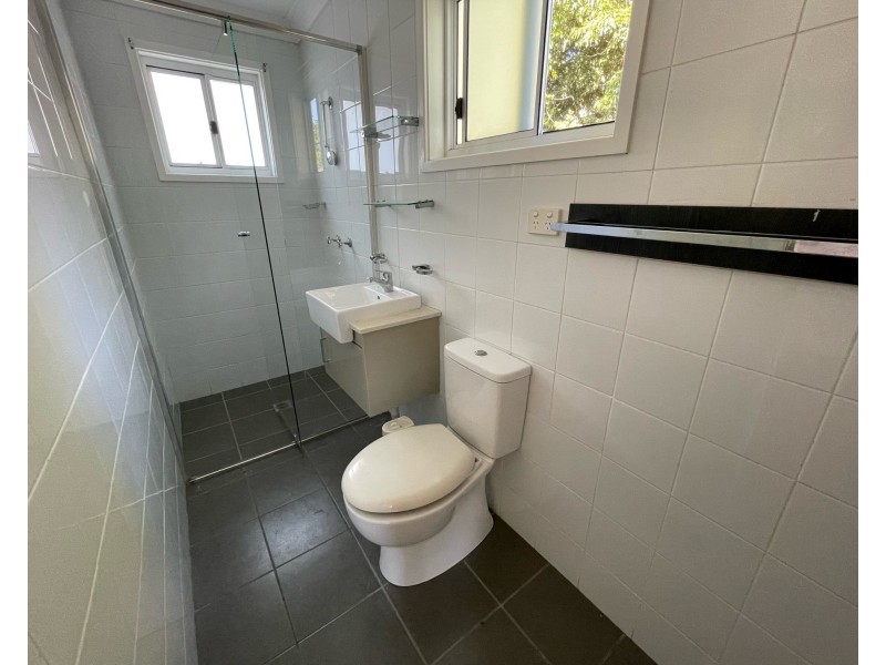 54a Willan Dr, Cartwright NSW 2168