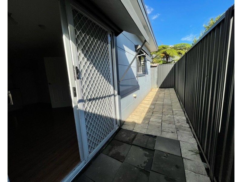 54a Willan Dr, Cartwright NSW 2168