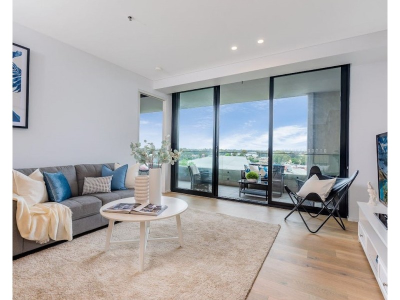 706/6b Atkinson St, Liverpool NSW 2170