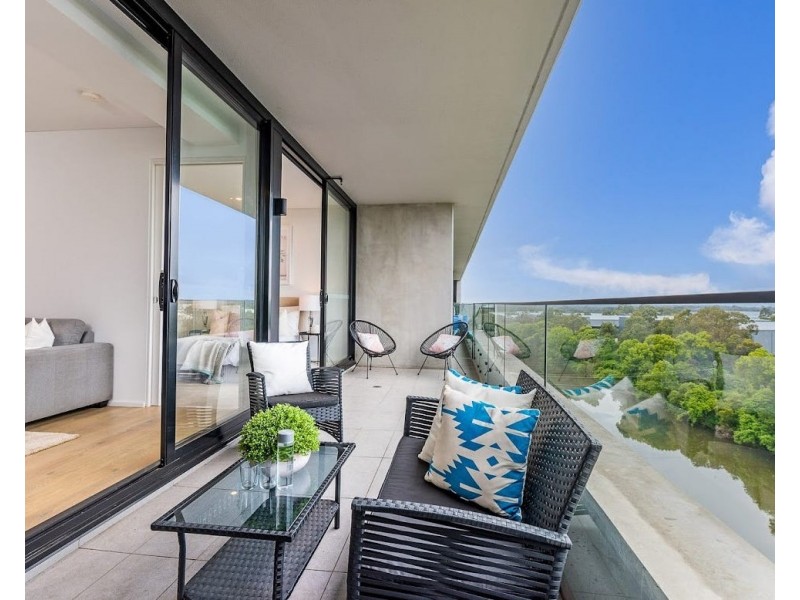 706/6b Atkinson St, Liverpool NSW 2170