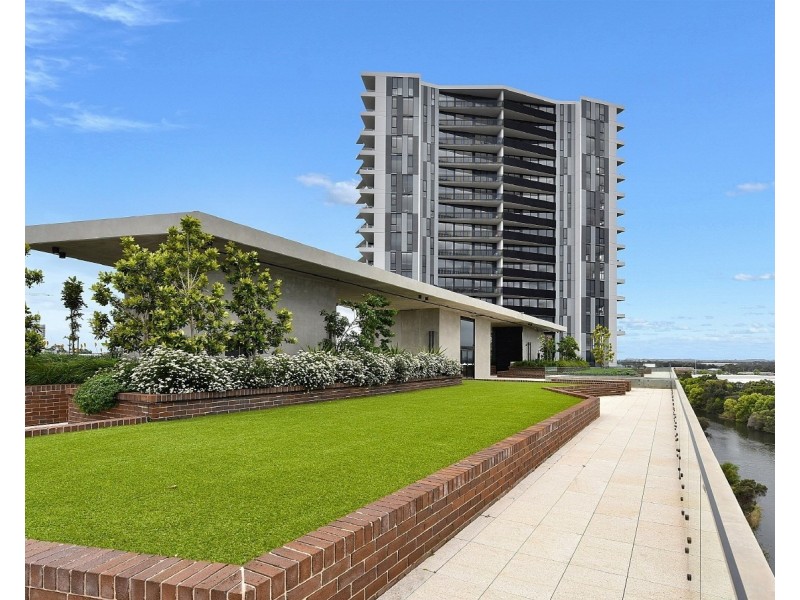 706/6b Atkinson St, Liverpool NSW 2170