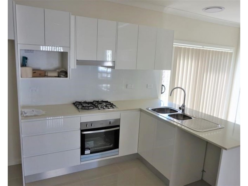 6/60-62 Passefield St, Liverpool NSW 2170