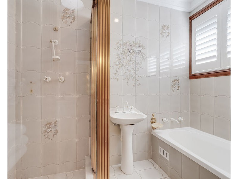 10 Cromarty Place, St Andrews NSW 2566