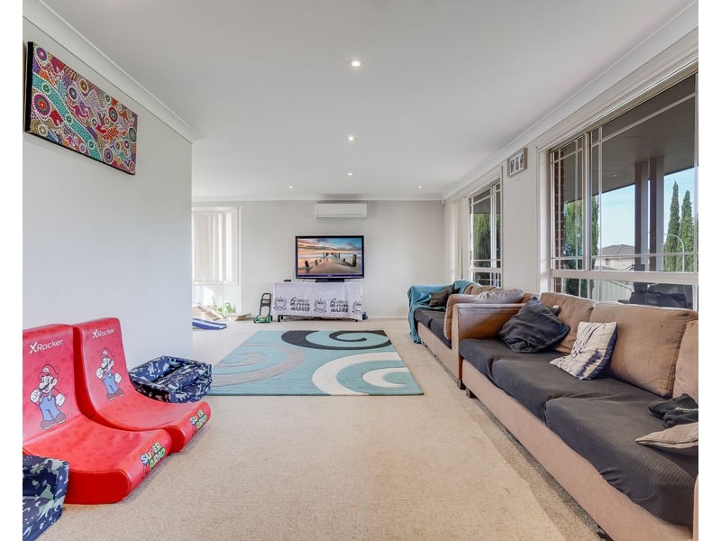 45 Burragate Crescent, Prestons NSW 2170