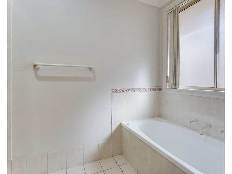 45 Burragate Crescent, Prestons NSW 2170