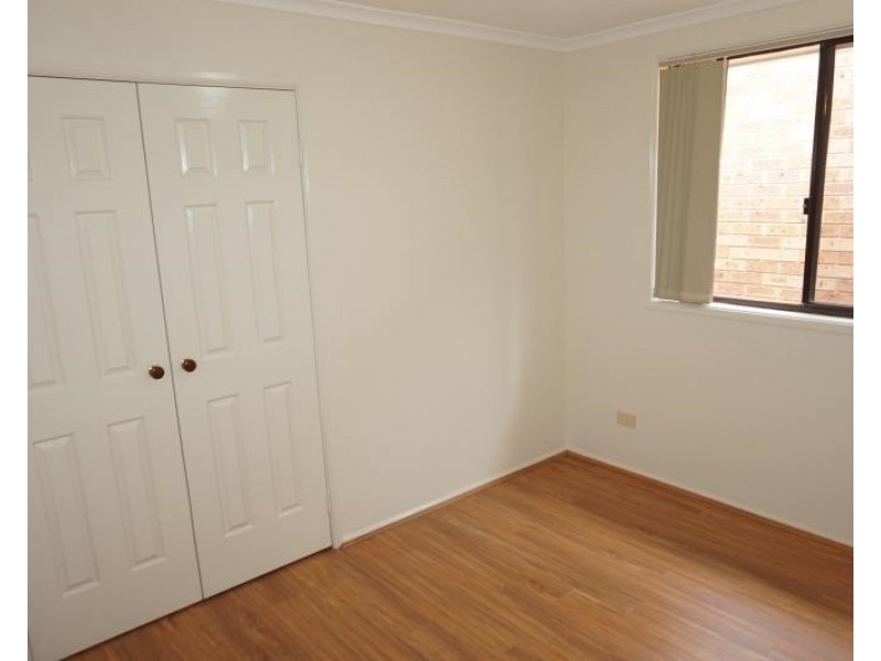 3 Astley Way, Casula NSW 2170