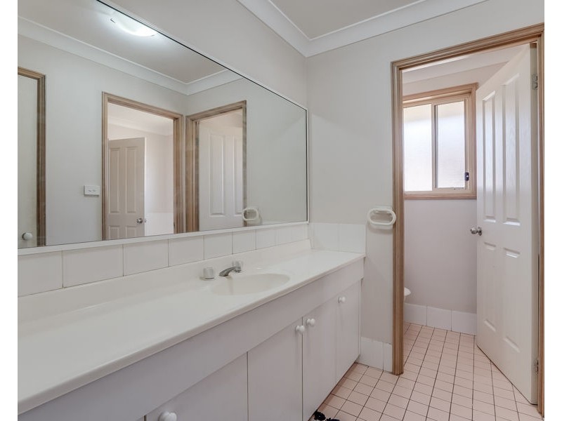 6 Grawin Close, Hinchinbrook NSW 2168