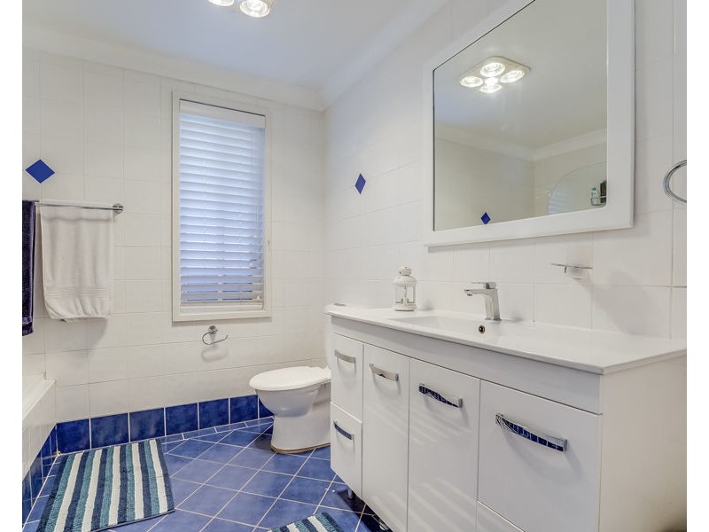 20 Charter Street, Sadleir NSW 2168