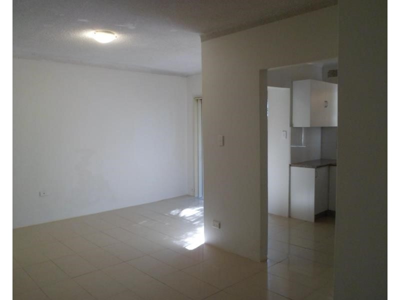 13/7-9 Drummond St, Warwick Farm NSW 2170