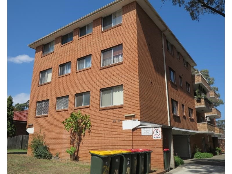 2/20-22 Charles St, Liverpool NSW 2170