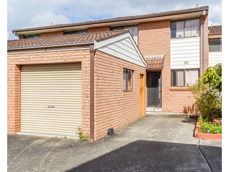 2/1 Manning Street, Warwick Farm NSW 2170