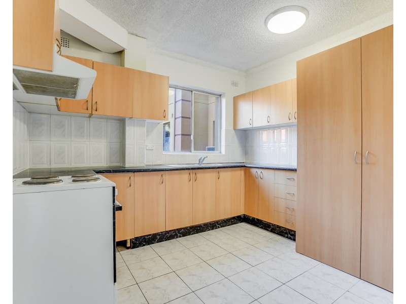18/22 Nagle St, Liverpool NSW 2170