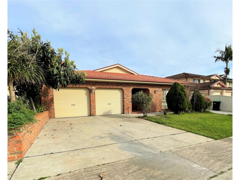 58 Kookaburra Rd, Prestons NSW 2170