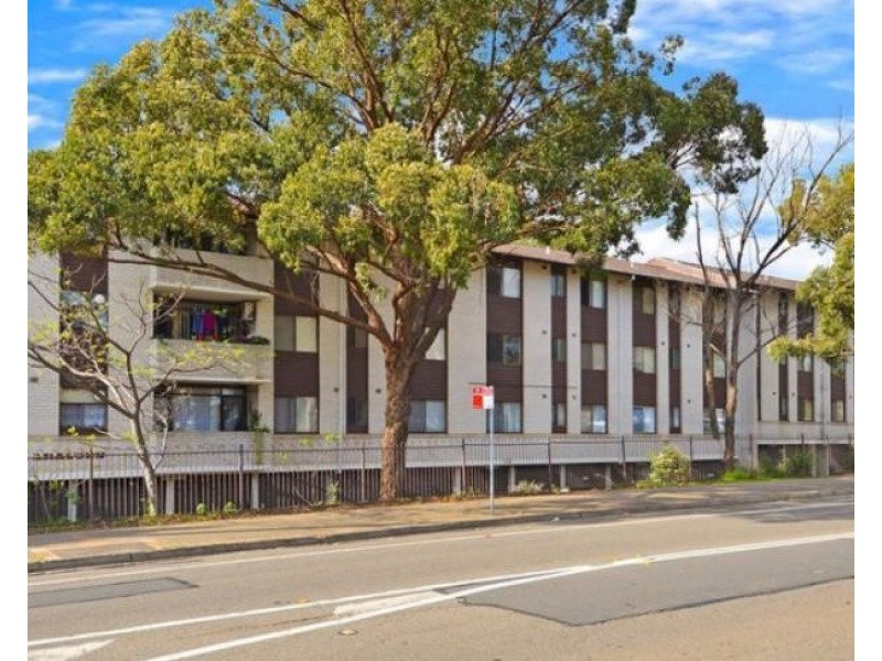 13/81 Memorial Ave, Liverpool NSW 2170