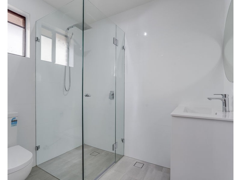 4 Durness Place, St Andrews NSW 2566