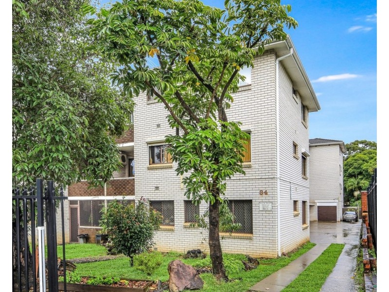 9/34 Remembrance Ave, Warwick Farm NSW 2170