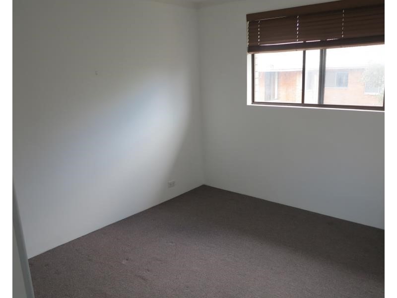 9/34 Remembrance Ave, Warwick Farm NSW 2170