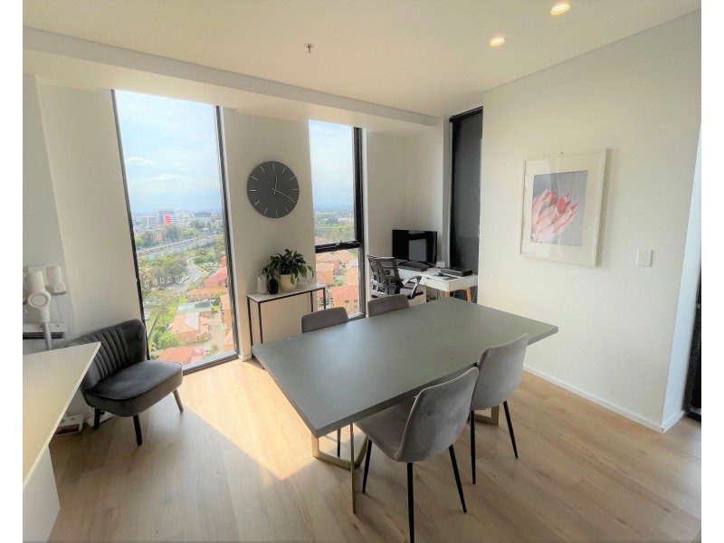1602/6a Atkinson St, Liverpool NSW 2170